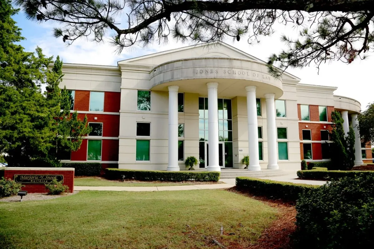 Faulkner University: Thomas Goode Jones School of Law